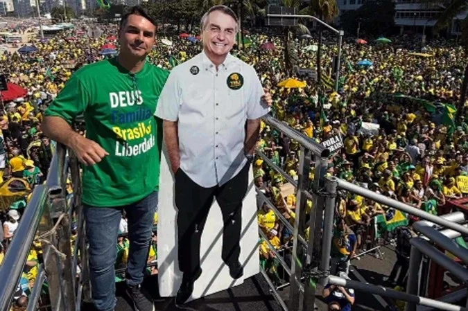 Mirando 2026, clã Bolsonaro se articula nas ruas, nas redes e nos EUA