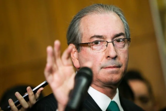 Eduardo Cunha recorre ao STF após Cleitinho xingá-lo de ‘vagabundo’