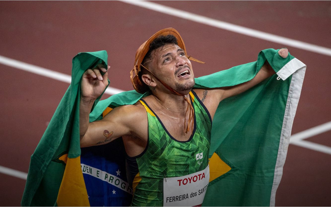 Petrúcio Ferreira e outros dois paraibanos vão disputar Mundial de Atletismo na Índia