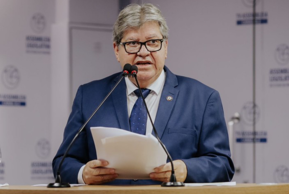 Governador da Paraíba passa por cirurgia