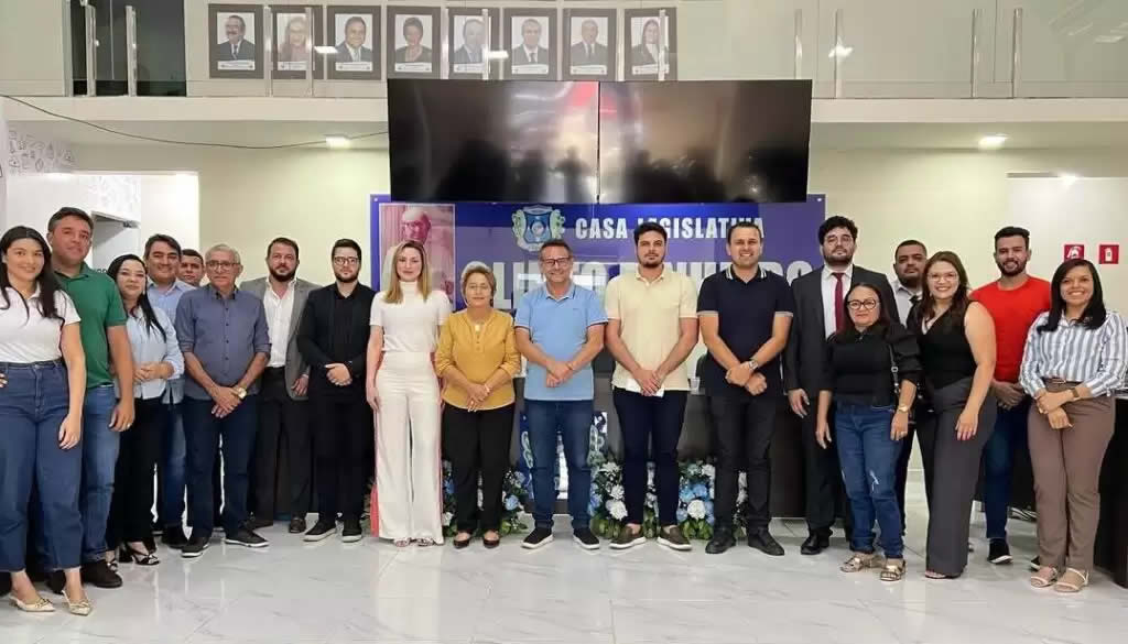 Prefeita Leninha Romão recebe prefeitos em reunião do CONDESPB