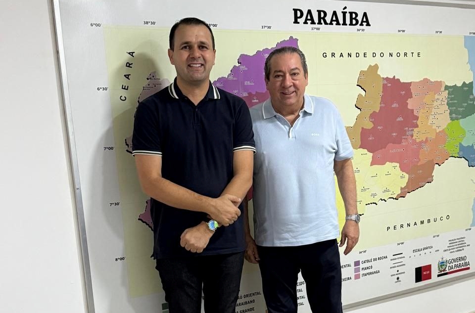 Aldo Andrade é recebido na governadoria tratando sobre parcerias e convênios para Bernardino Batista
