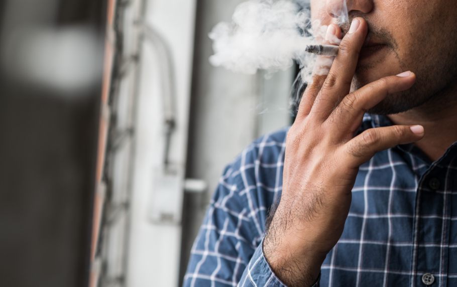 Número de fumantes cresce no Brasil pela primeira vez em 20 anos; cigarro eletrônico é um dos fatores