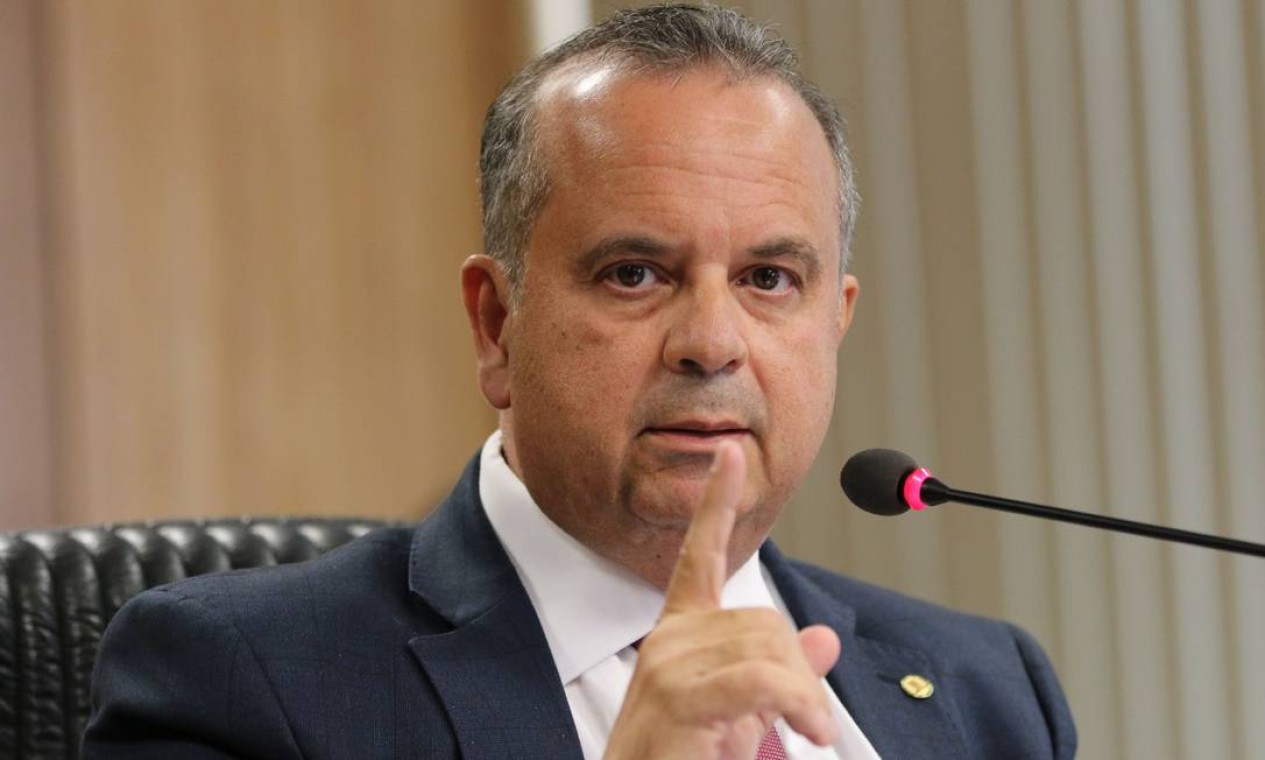 Documentos comprovam que Rogério Marinho foi avisado de descontos ilegais no INSS