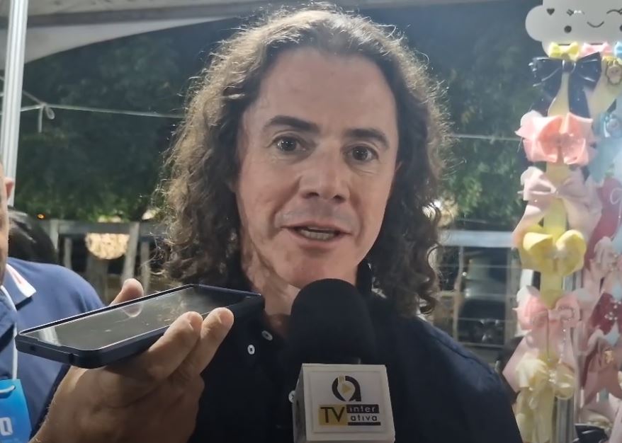 Senador Veneziano visita EXPOUNA e se compromete em investir no evento