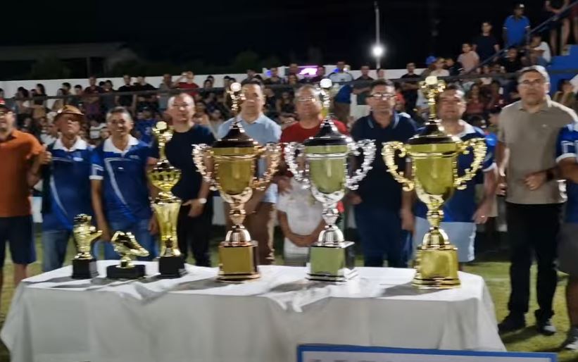 Noite de futebol e N&N Gesso campeão Municipal em São João do Rio do Peixe