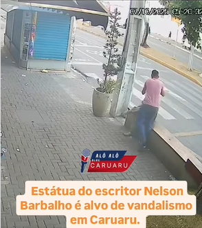 Estátua é alvo de vandalismo em Caruaru, confira o vídeo