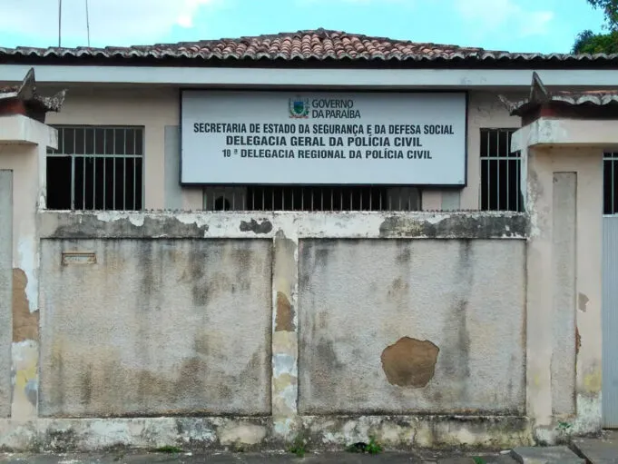 Inspetor escolar é preso suspeito de importunar alunas em escola estadual de Sapé