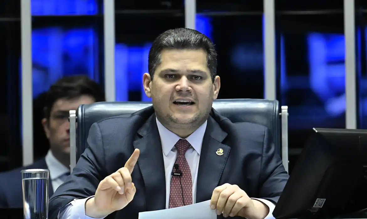 Orçamento de 2026 será votado até 17 de dezembro no Congresso