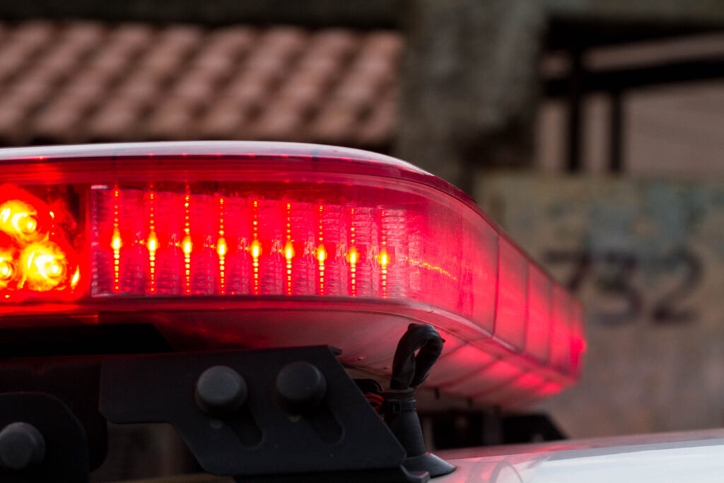 Polícia procura homem suspeito de torturar companheira e mantê-la em cárcere privado na cidade de São João do Rio do Peixe