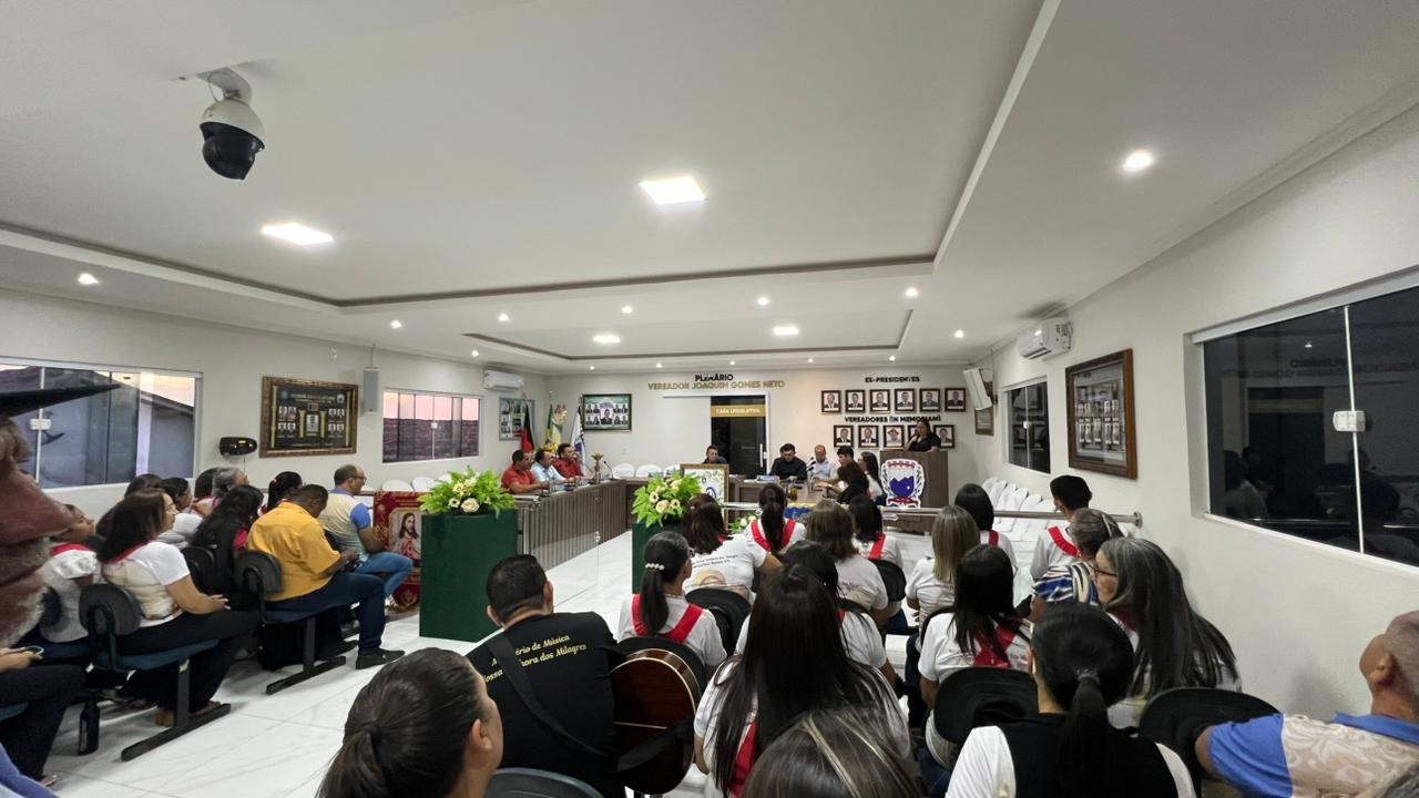 Câmara de Bernardino Batista realiza sessão em homenagem aos 20 anos da paróquia