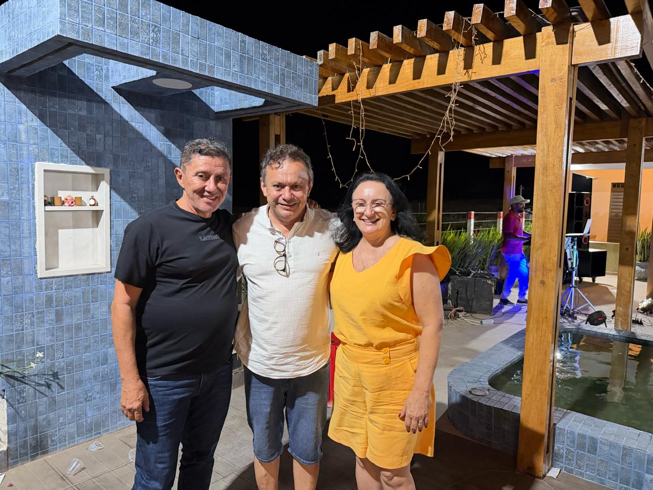 Deputado Dr Kerginaldo marca presença na confraternização de Tatá Motors em Uiraúna