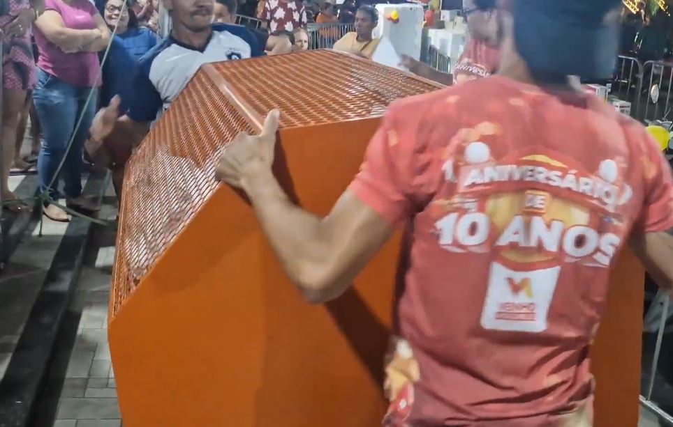 Veinho atacarejo realiza o maior sorteio de prêmios da história de Uirauna