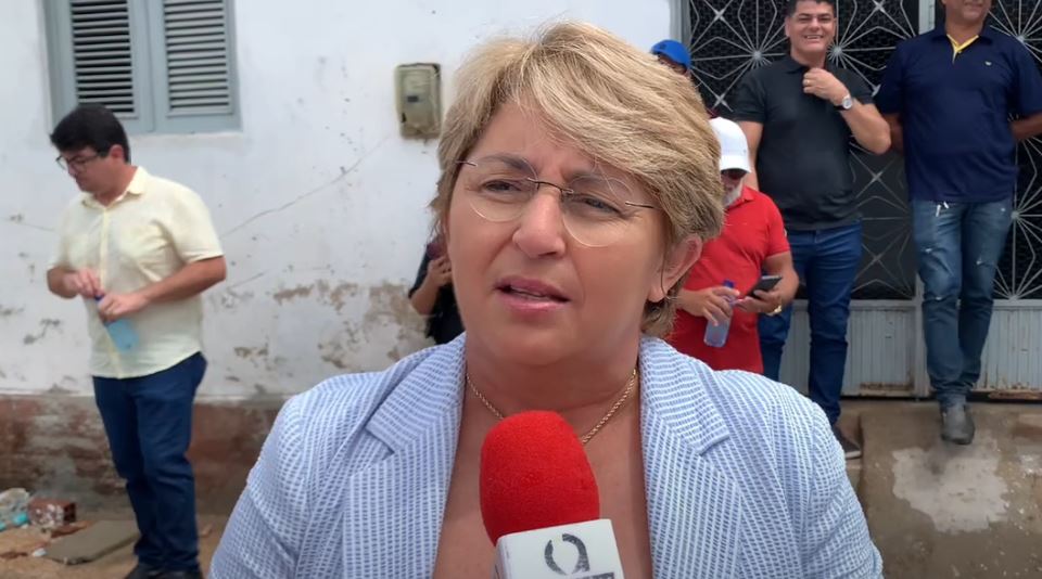Prefeita Leninha Romão inaugura creche de mais de R$ 1.200 mi em Uiraúna