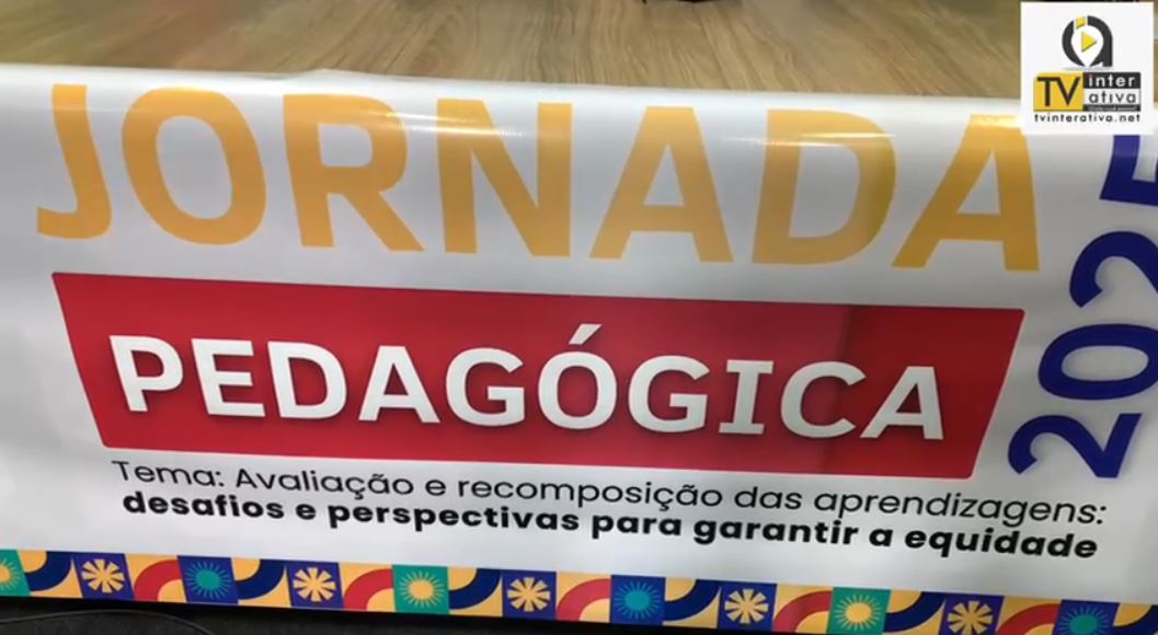 Prefeita Josiene participa de jornada pedagógica e garante investimentos na educação de Paraná