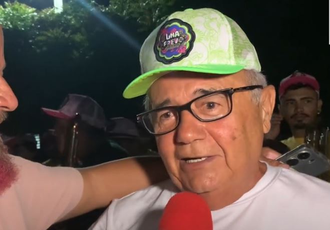 UNAFREVO 2025: Antônio Ferreira é homenageado no Arrastão em Uirauna
