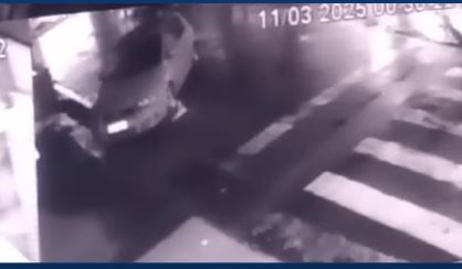Carro Fantasma? Câmera flagra veículo andando após ligar sozinho, sem motorista no centro de Uiraúna