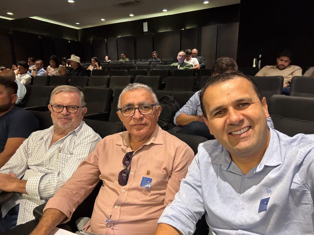 Aldo Andrade Itamar Moreira participam de evento com presença de vários prefeitos em João pessoa