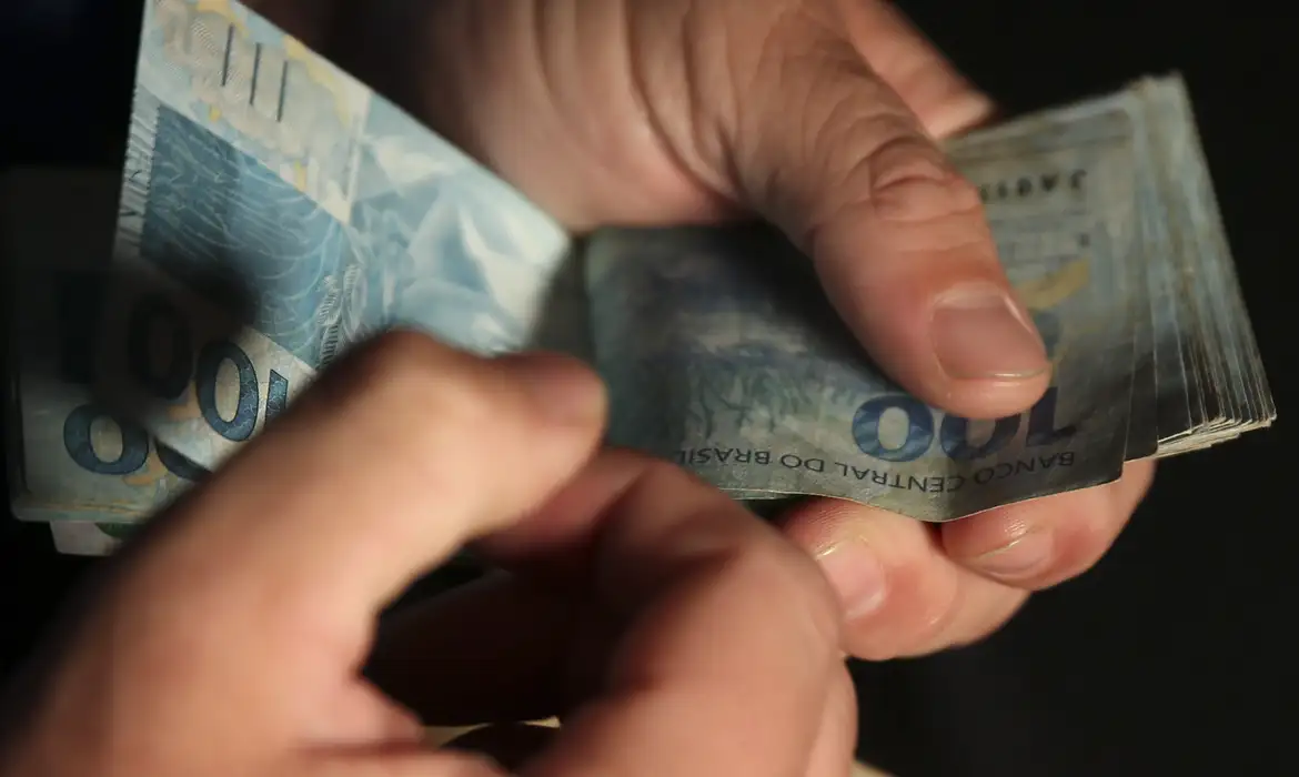 Governo do RN sanciona reajuste para servidores efetivos e comissionados do Judiciário