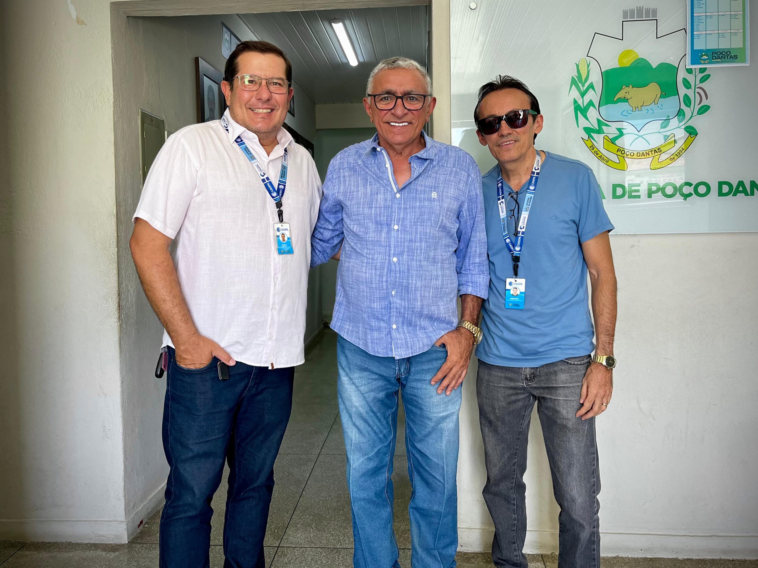 Diretor Regional da CAGEPA visita Poço Dantas para avaliar instalação de Escritório Local