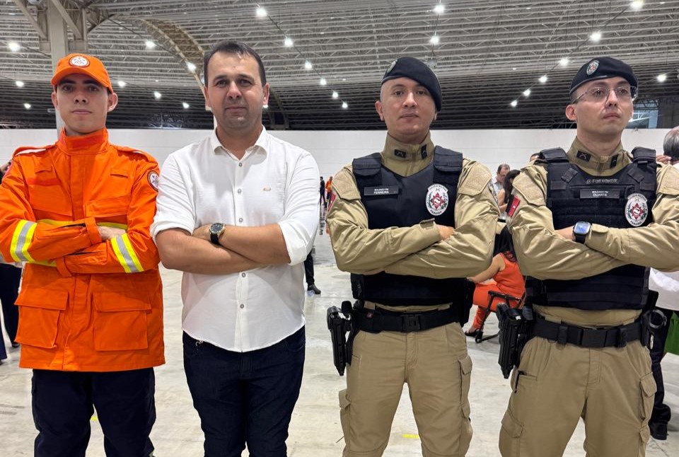 Aldo Andrade prestigia formatura de novos soldados PM e BM da Paraíba, com destaque para jovens de Bernardino Batista