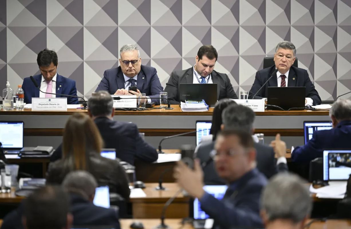 CPMI do INSS já pediu a prisão preventiva de 27 pessoas