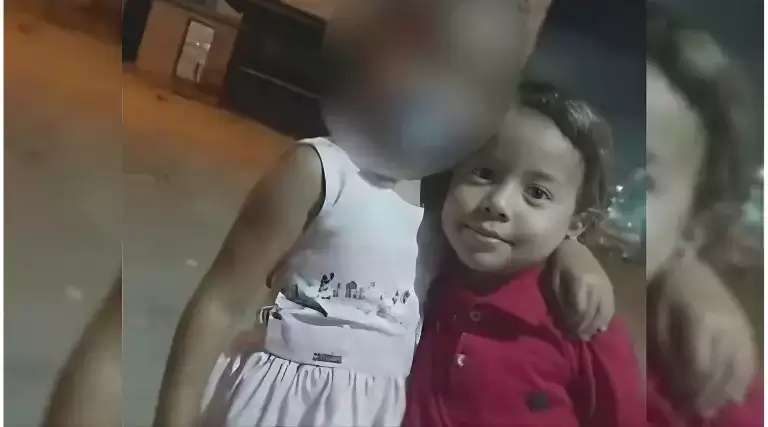 Criança morre após caçamba de lixo tombar em João Pessoa