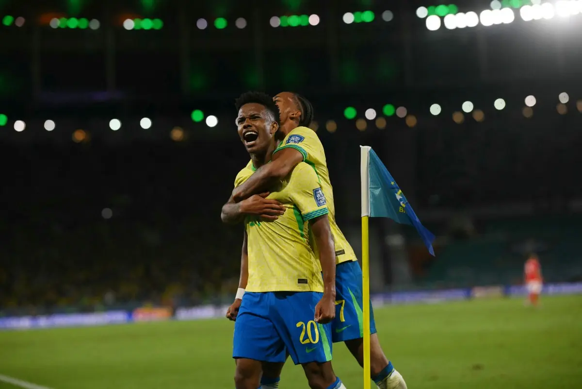 Estêvão marca, Brasil joga bem e vence o Chile no Maracanã pelas Eliminatórias