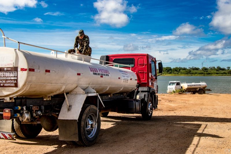 Carro-Pipa: Exército diz aguardar recursos para pagar pipeiros