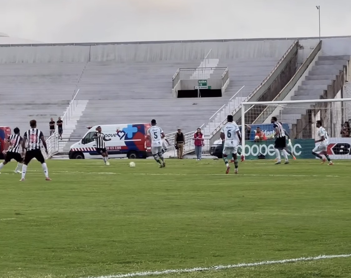Sousa empata com Botafogo em João Pessoa na estreia de Nenê