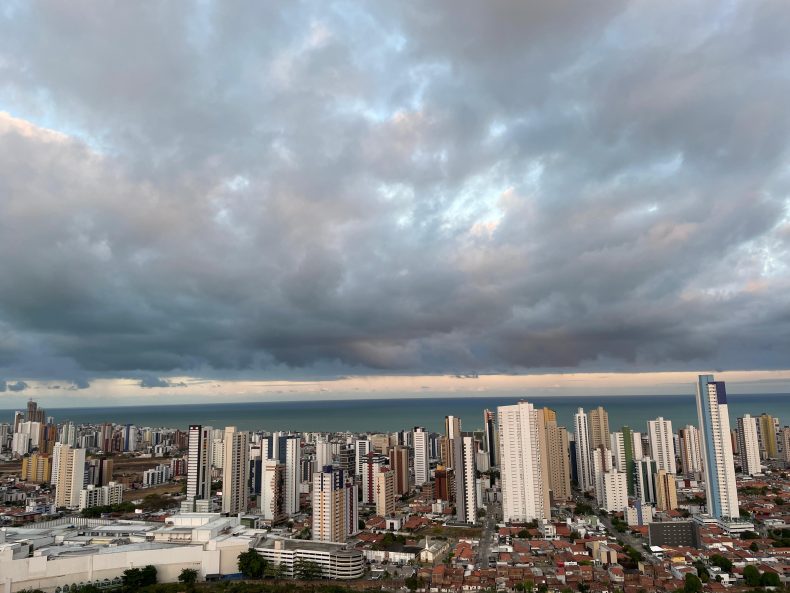 Meteorologia prevê chuvas intensas do Litoral ao Sertão com ventos de até 100 km/h