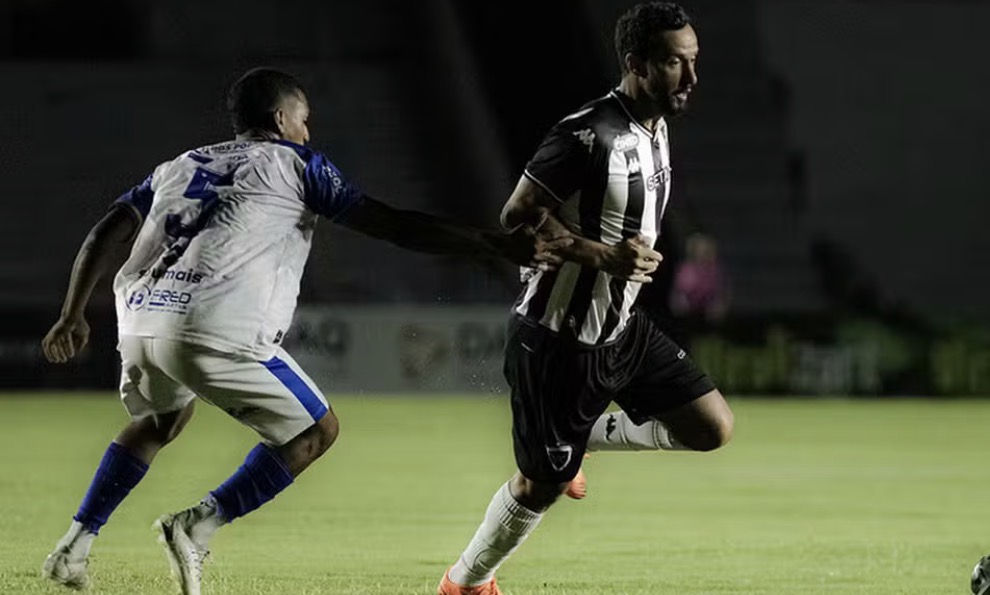 Botafogo atropela o Pombal por 4 a 0 no Almeidão e provoca demissão de Marcel