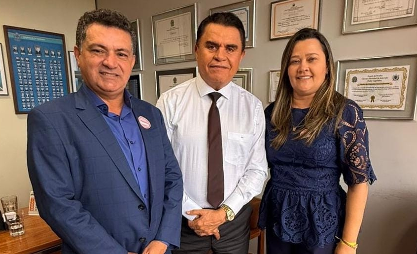 Prefeito Luiz Claudino e Larúcia Sá cumprem agenda em Brasília em busca de investimentos para o município