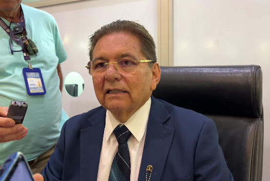 Galdino recorrerá de decisão que proíbe referência a Deus e Bíblia na ALPB