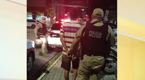 Homem descumpre medida protetiva e agride a própria mãe