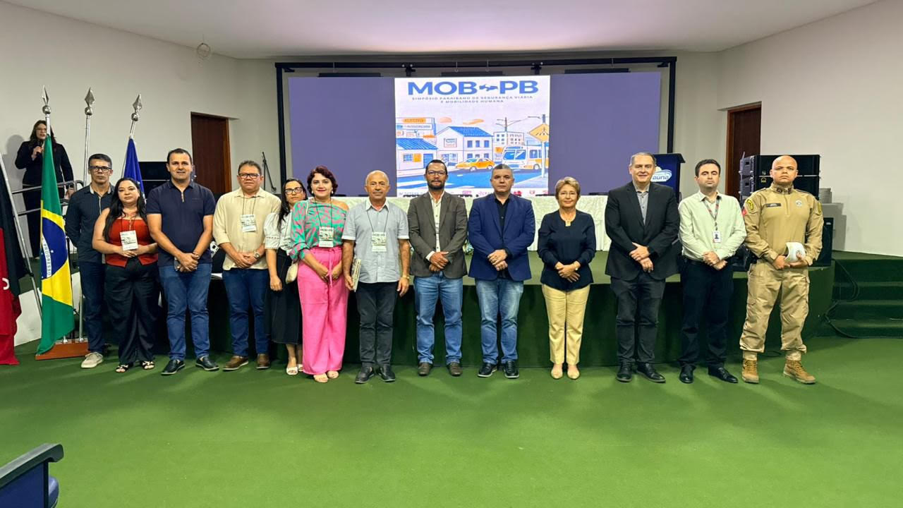 Prefeito Aldo Andrade participa de simpósio sobre segurança viária em Uiraúna