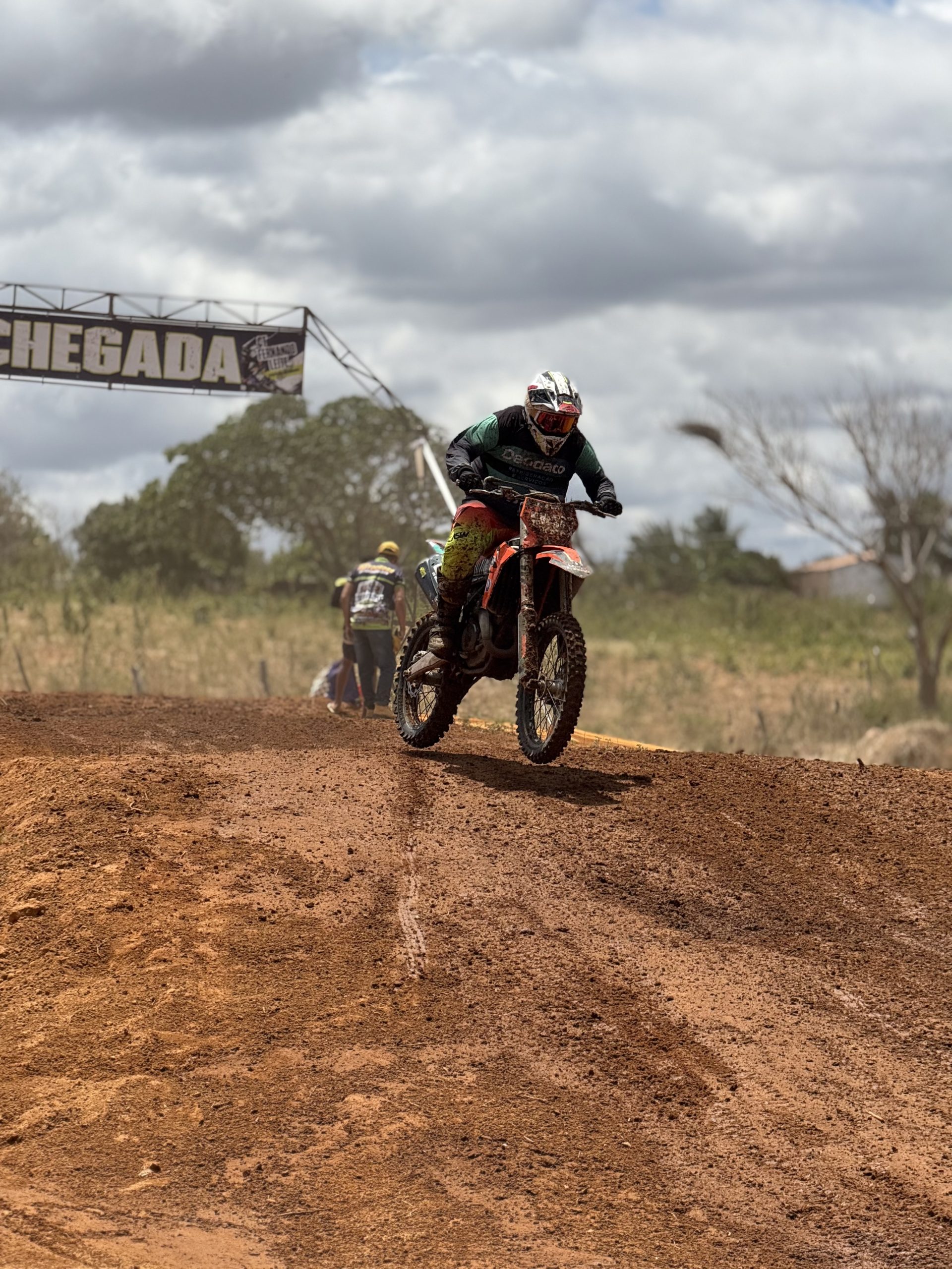 Bernardino Batista se prepara para receber etapa de Motocross com pilotos do Brasi