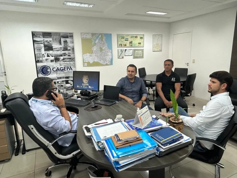 Aldo Andrade visita a sede da CAGEPA em João Pessoa e cobra melhorias para Bernardino Batista