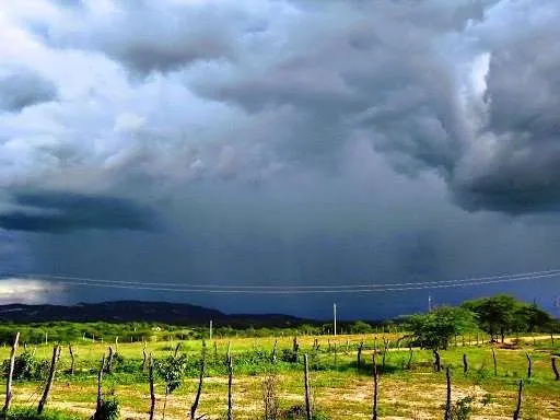 Inmet renova alerta de chuvas intensas para todos os municípios da Paraíba nesta sexta-feira