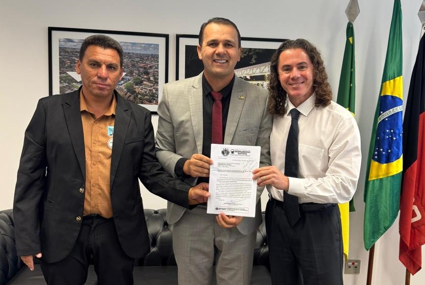 Prefeito Aldo Andrade e presidente da Câmara despacham com Veneziano e Efraim em Brasília