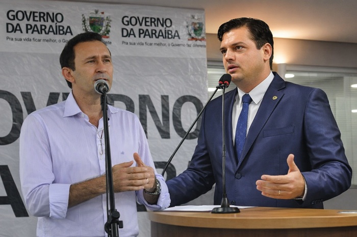 Publicado no Diário Oficial nomeação de Deusdete Queiroga e Taciano Diniz como conselheiros do TCE-PB