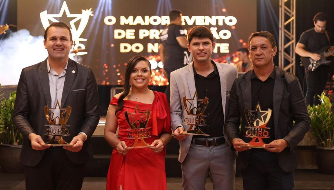Aldo Andrade recebe importante premiação de destaque na gestão pública