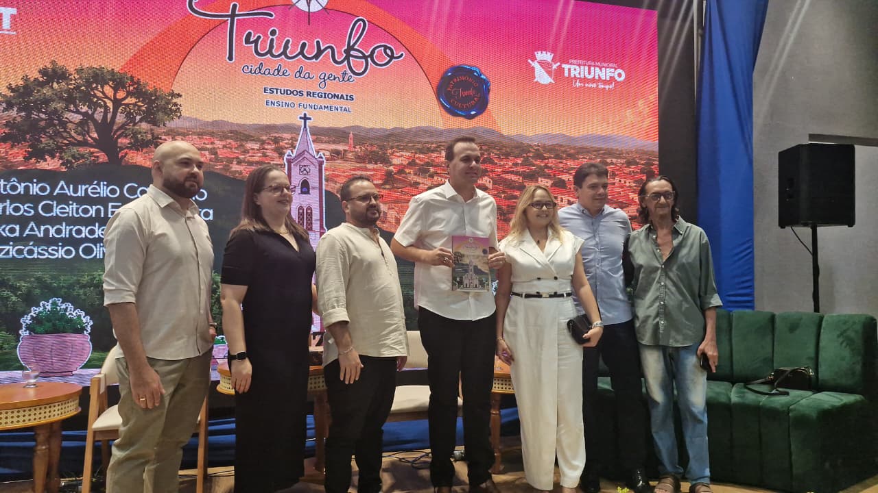 Palestra de Amazan e lançamento de livro movimentam mais um dia de Triunfest