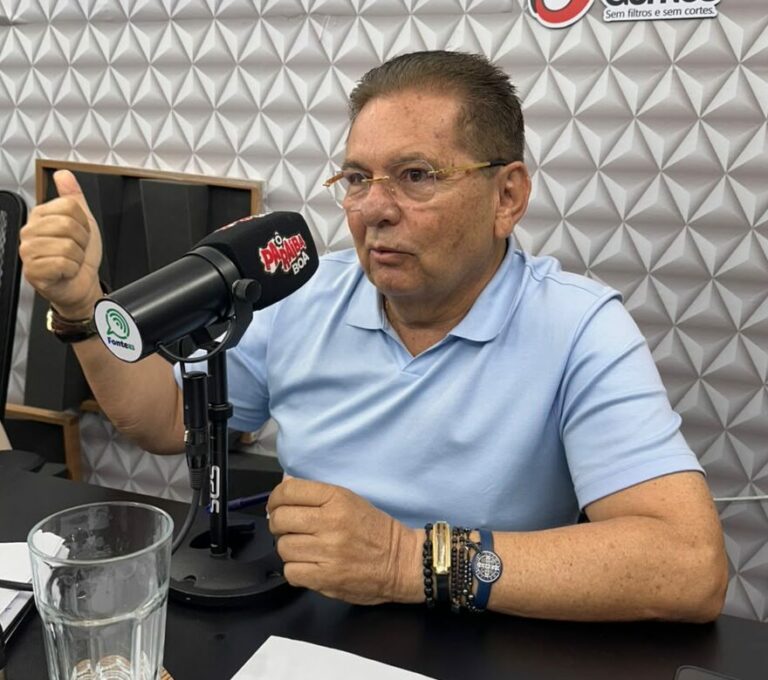 Adriano Galdino recusou duas propostas do governo para ser vice de Lucas Ribeiro, revela jornalista