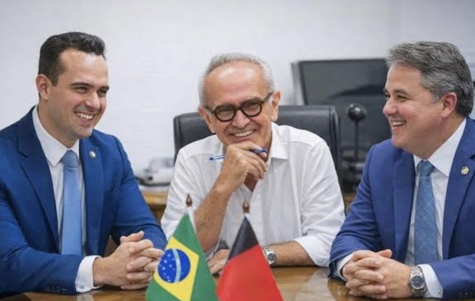 Lucas Ribeiro amplia vantagem, enquanto Efraim Filho encurta distância para Cícero, aponta SetaPesquisa