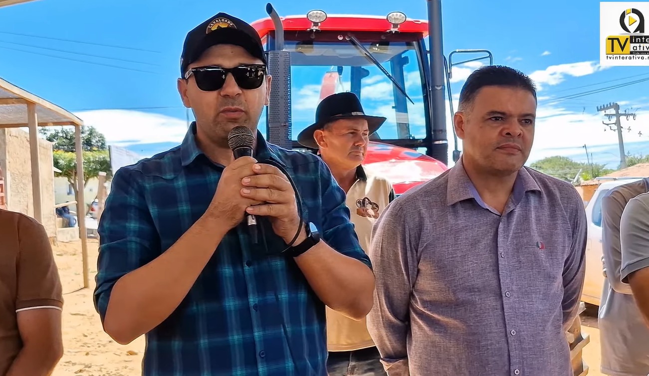 Forropad prossegue com feira de animais e entrega de trator 0km em Bernardino Batista