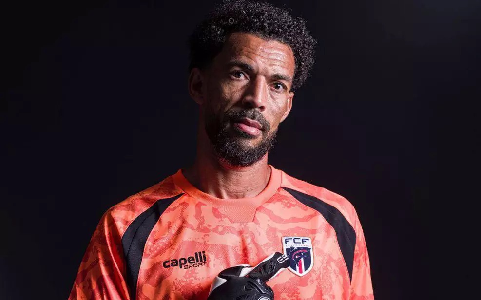 Goleiro de Cabo Verde bate dois milhões de seguidores após atuação contra Espanha