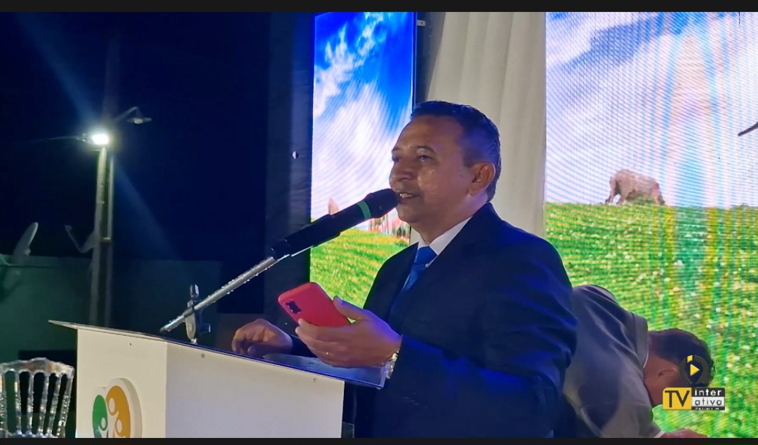 Noite evangélica de emoções e espiritualidade e culto pelos 32 anos de Joca Claudino