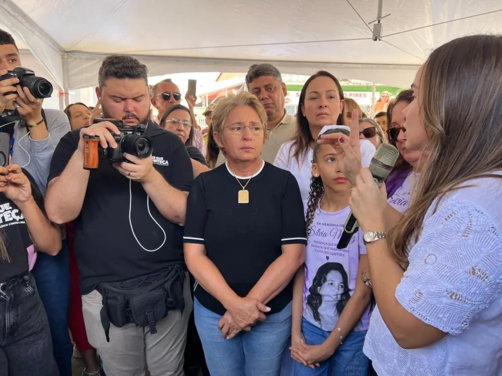 Ao lado de Camila Mariz, Leninha Romão prestigia entrega de Sala Lilás