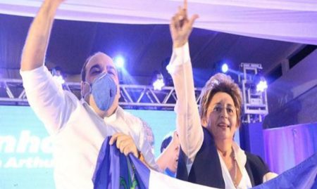 10-18-15-xOVaRbv_copy_1040x900